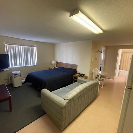 Fraser Bridge Inn Кенель Экстерьер фото
